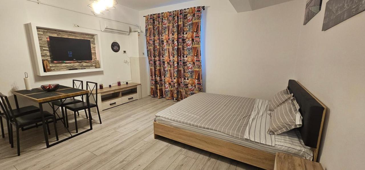 Calin Luma Studio Apartamento Năvodari Exterior foto